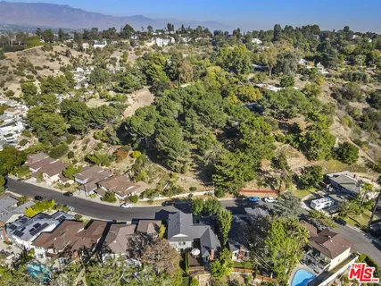 $1,795,000 | 4015 Karelia Street, Los Angeles, CA 90065