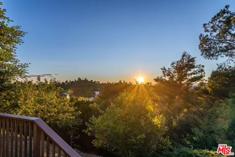 $1,795,000 | 4015 Karelia Street, Los Angeles, CA 90065