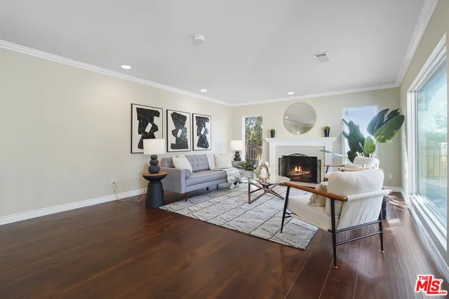 $1,795,000 | 4015 Karelia Street, Los Angeles, CA 90065