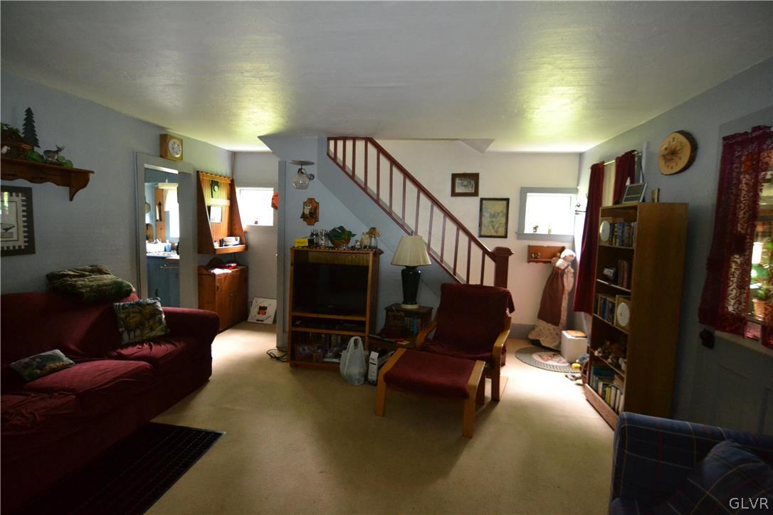 430 High-Line Road Dingmans Ferry, PA 18328 - Photo 13 of 19 Gallery Image 13