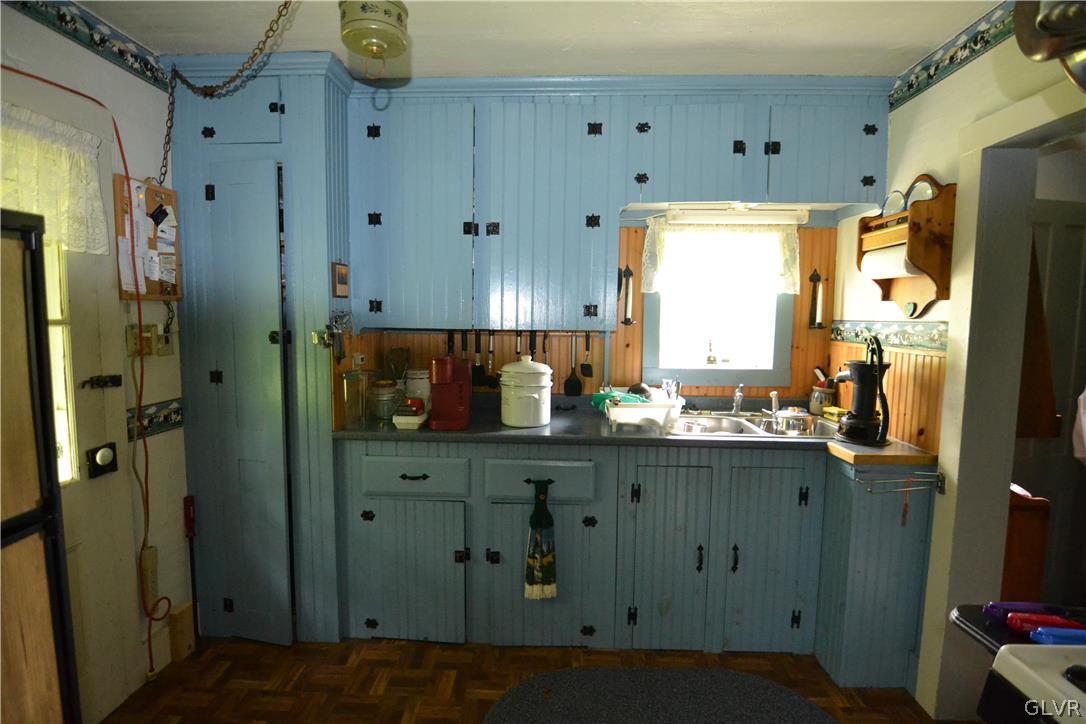 430 High-Line Road Dingmans Ferry, PA 18328 - Photo 15 of 19 Gallery Image 15