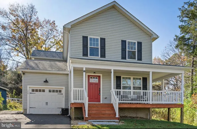 $2,550 | 144 Rollason Drive, Front Royal, VA 22630