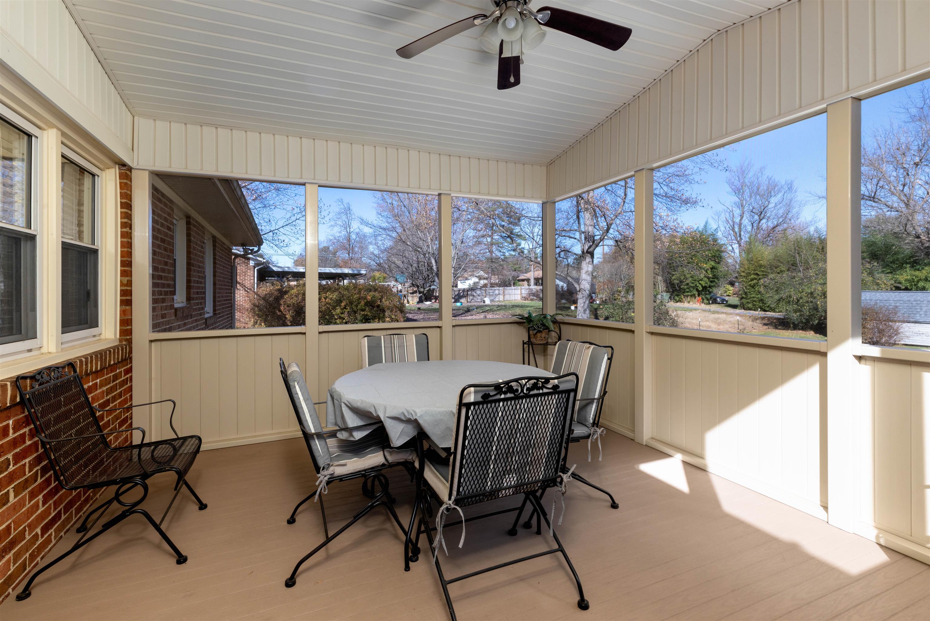 2133 Belvue Road Waynesboro, VA 22980 - Photo 17 of 39 Gallery Image 17