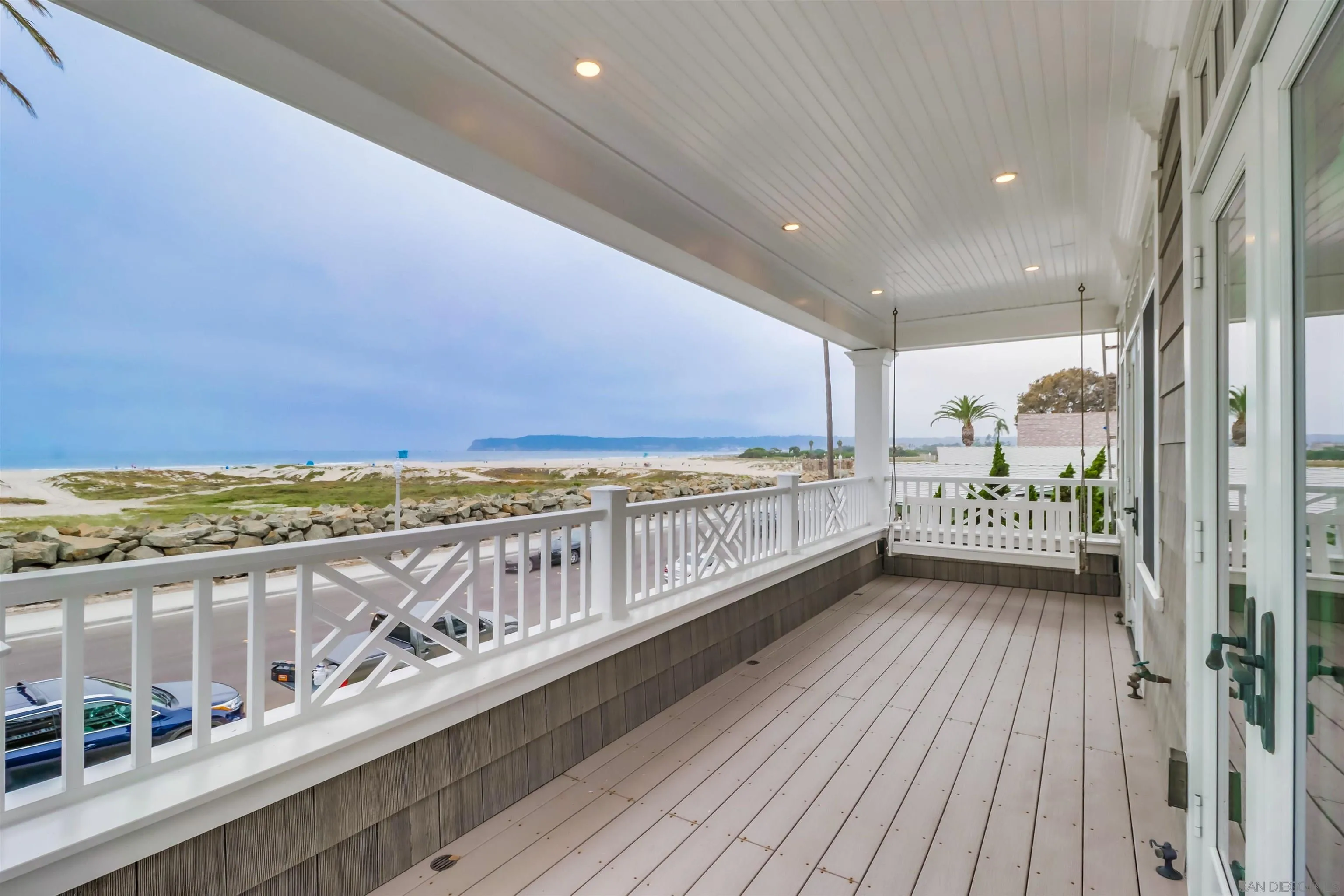 441 Ocean Boulevard Coronado, CA 92118 - Photo 21 of 40 a view of a balcony with city view