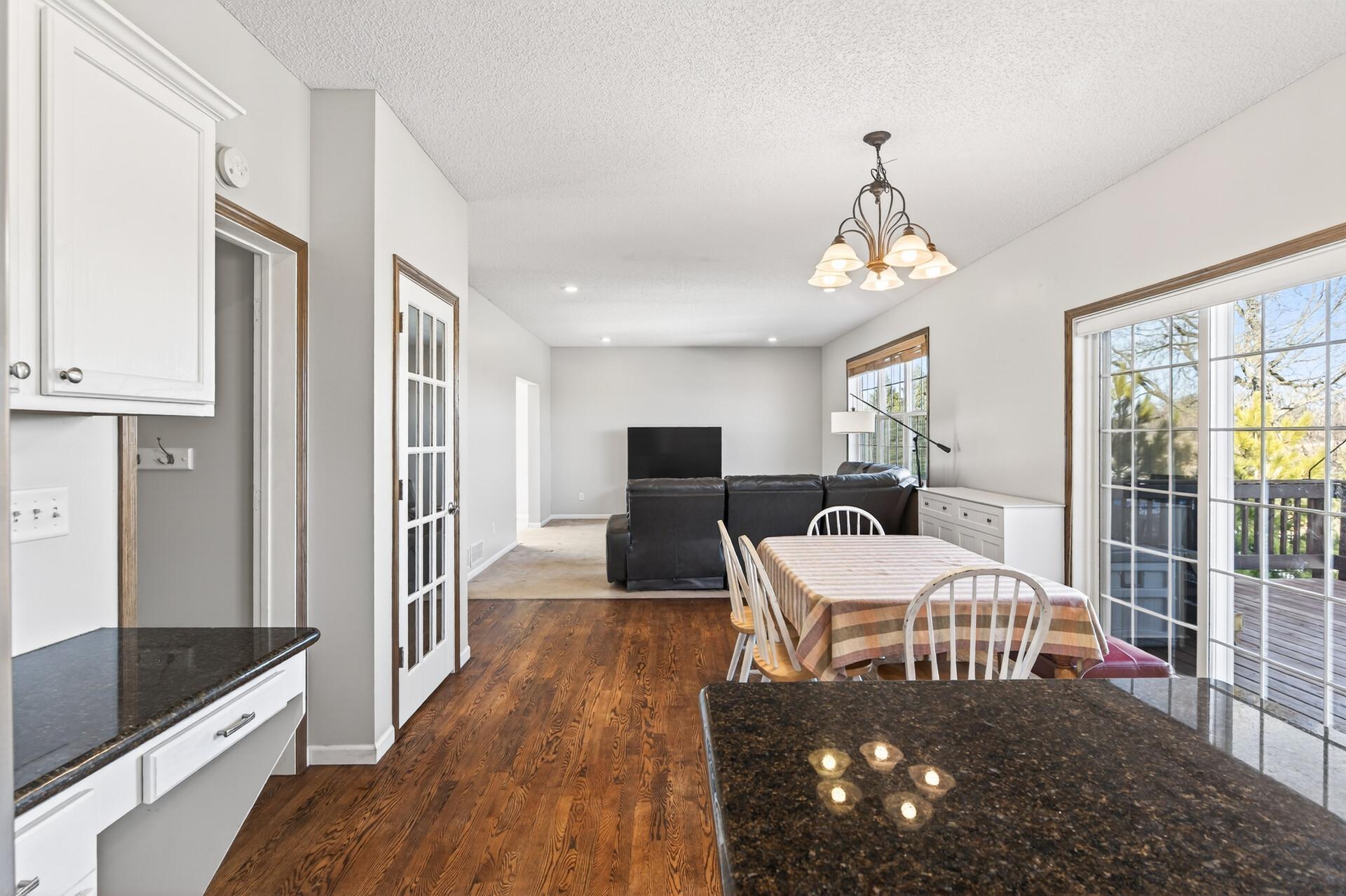 921 Hope Avenue Jordan, MN 55352 - Photo 6 of 31