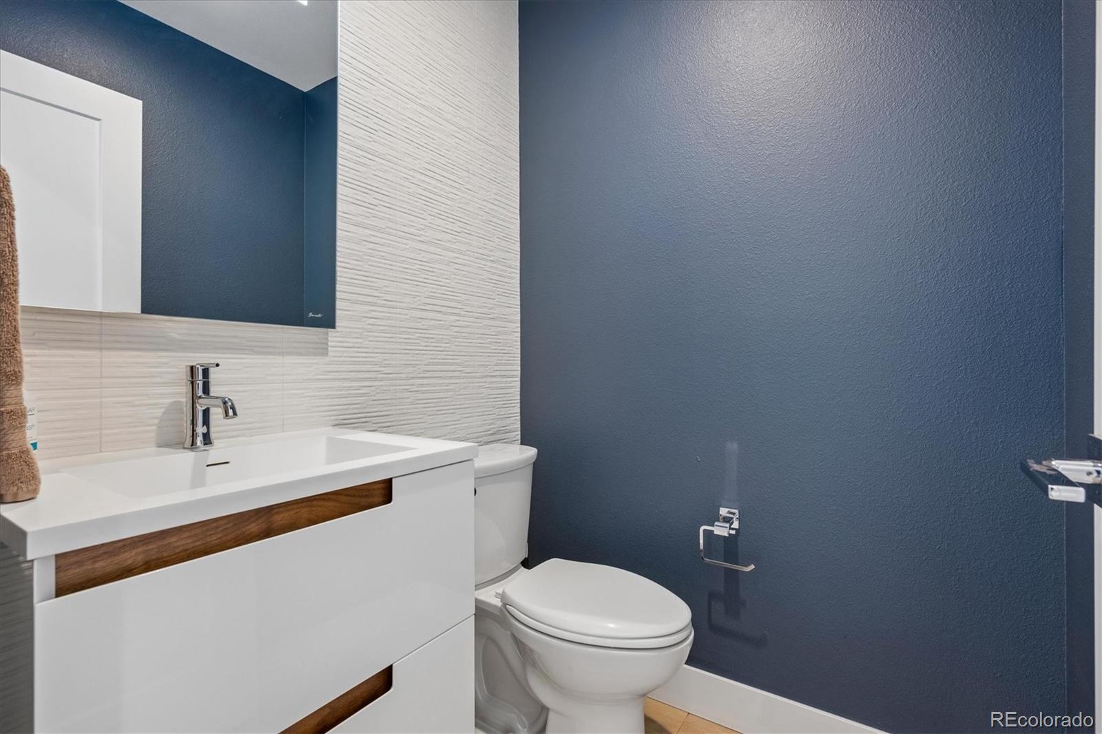 230 Inca Street Denver, CO 80223 - Photo 20 of 33