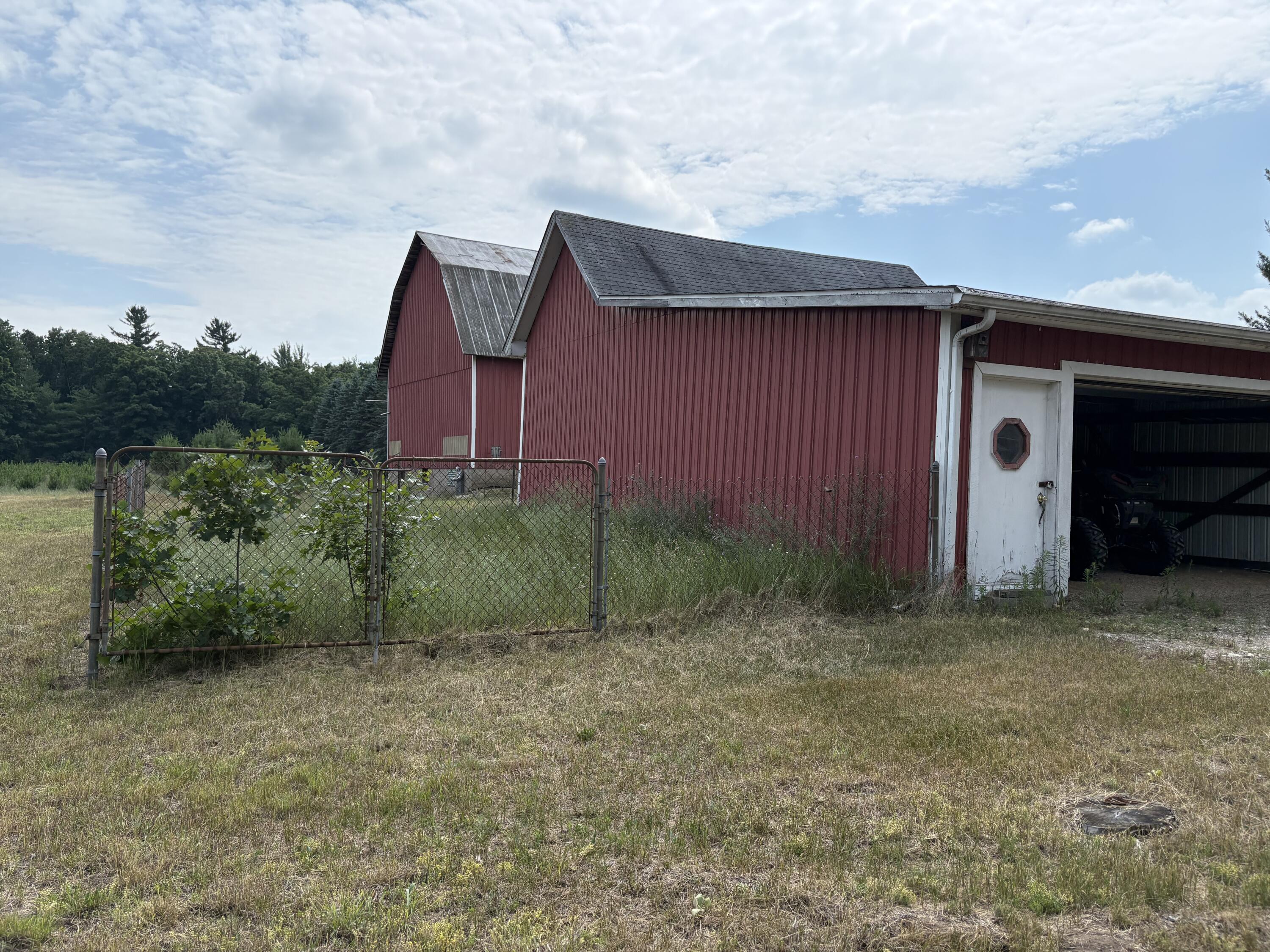 22347 5 Mile Road Morley, MI 49336 - Photo 55 of 77 IMG_E4148