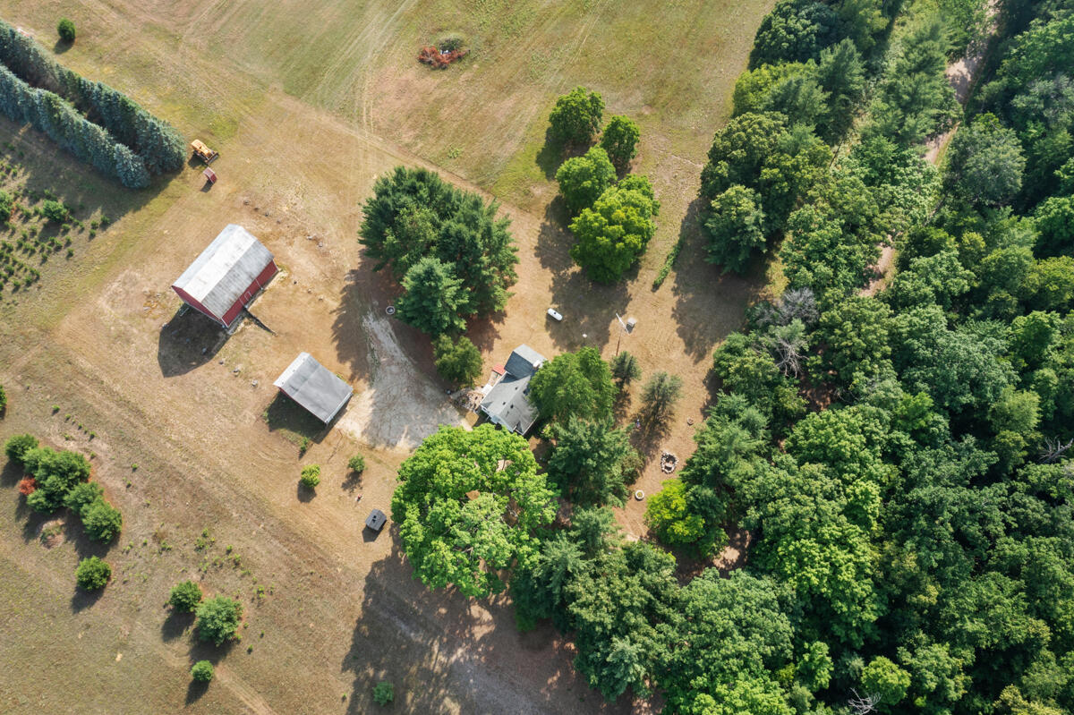 22347 5 Mile Road Morley, MI 49336 - Photo 76 of 77 IMG_1029