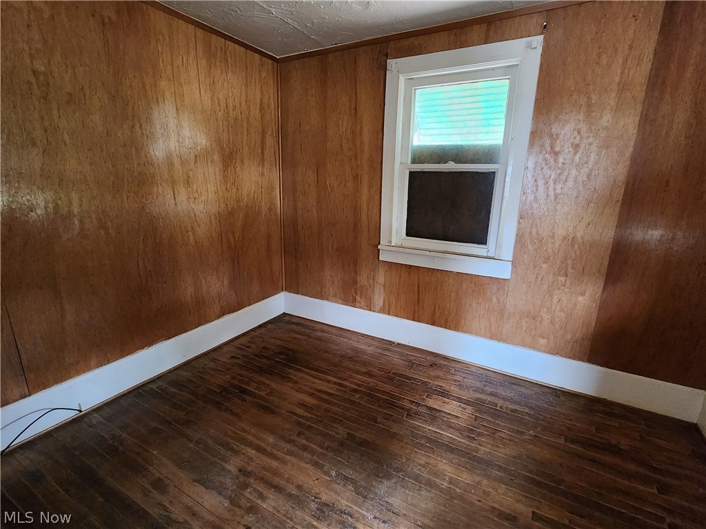 4529 Lenty Road Barberton, OH 44203 - Photo 9 of 29 Gallery Image 9