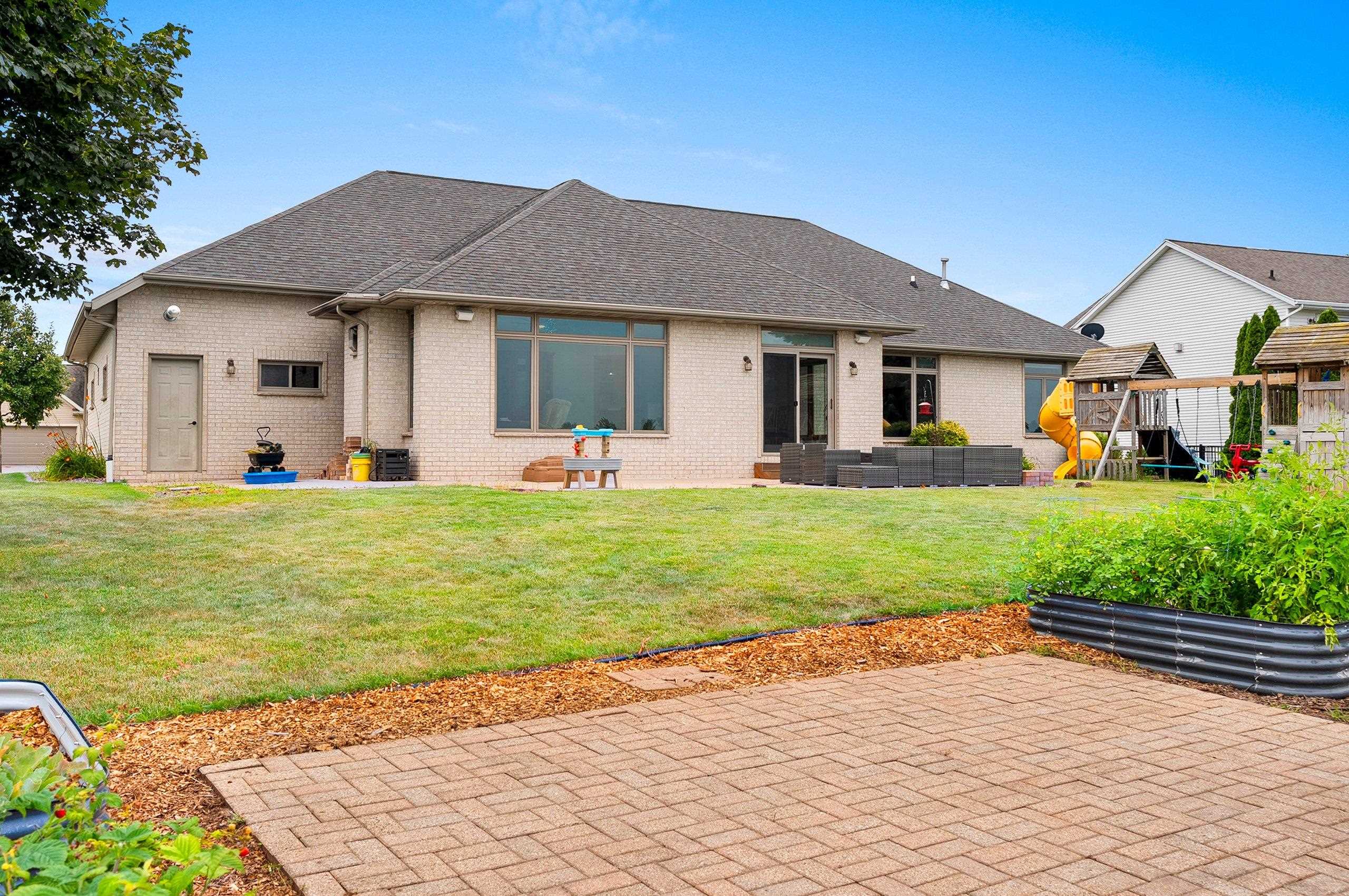 2981 Durham Road Green Bay, WI 54311 - Photo 11 of 67 Gallery Image 11