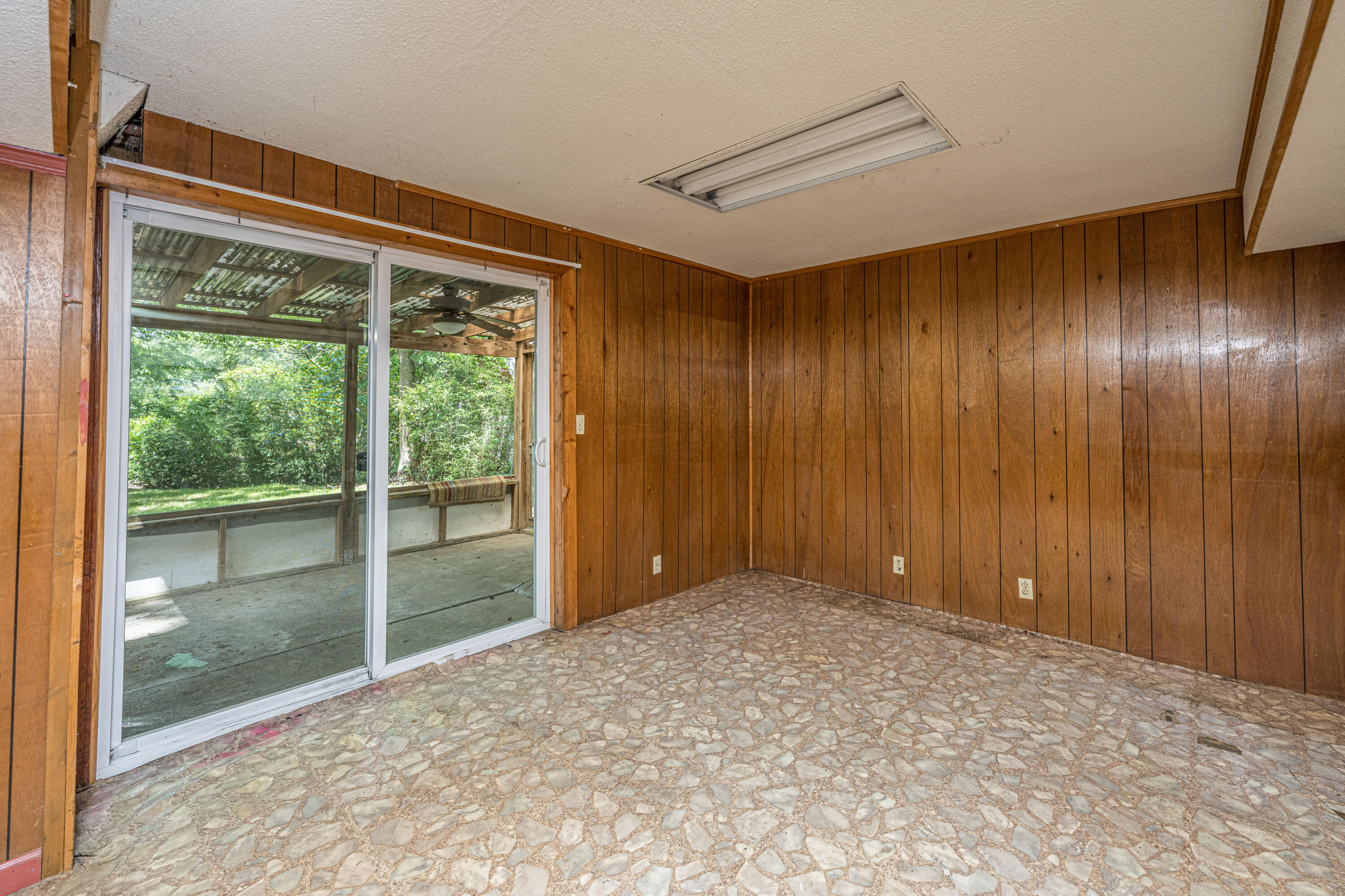 1150 Berkeley Street Hanahan, SC 29410 - Photo 24 of 37
