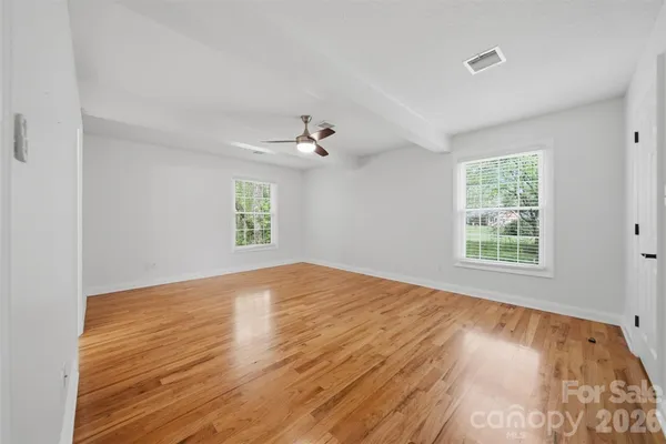 $725,000 | 1512 Little Hill Road, Newton, NC 28658