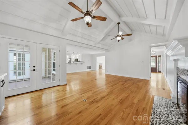 $725,000 | 1512 Little Hill Road, Newton, NC 28658