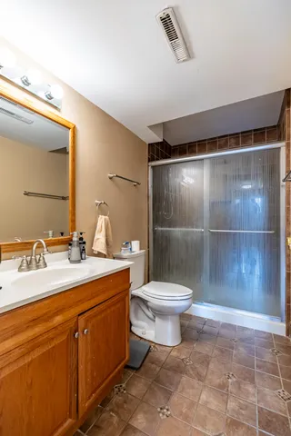 $360,000 | 8624 Garfield Avenue, Munster, IN 46321