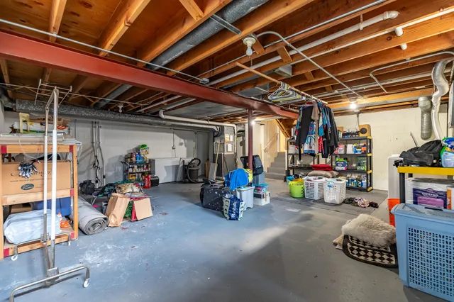 $360,000 | 8624 Garfield Avenue, Munster, IN 46321