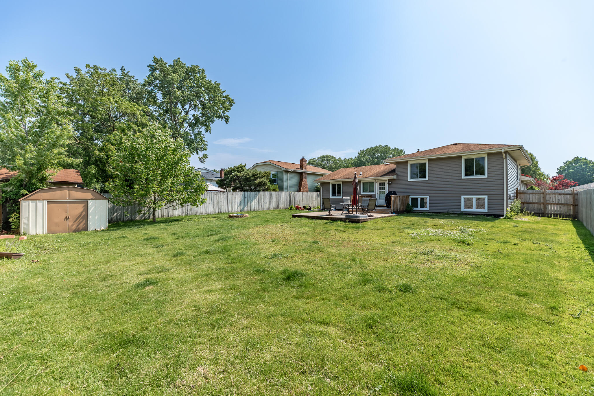 8624 Garfield Avenue Munster, IN 46321 - Photo 26 of 29 2054x1369