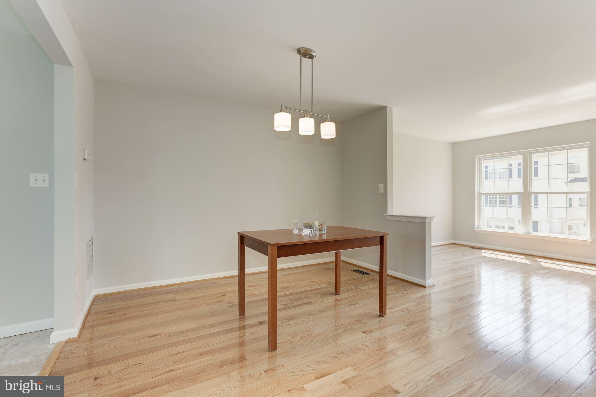 6326 Deer Ridge Trail Springfield, VA 22150 - Photo 11 of 30 Dining Room