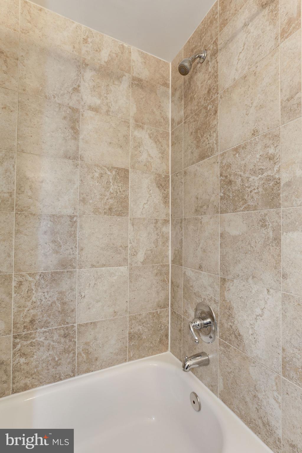 6326 Deer Ridge Trail Springfield, VA 22150 - Photo 22 of 30 Bath