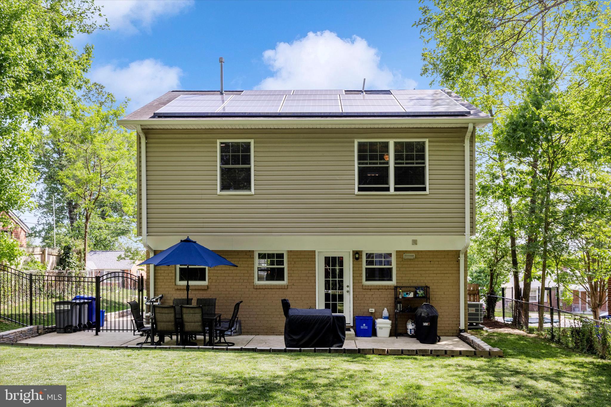 2913 Weisman Road Silver Spring, MD 20902 - Photo 31 of 39 Walk out Patio