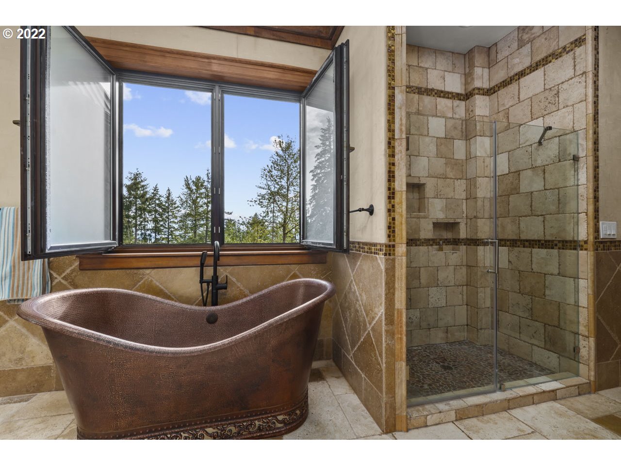 14125 Northwest Germantown Road Portland, OR 97231 - Photo 25 of 32 a view of bathroom with tub and shower