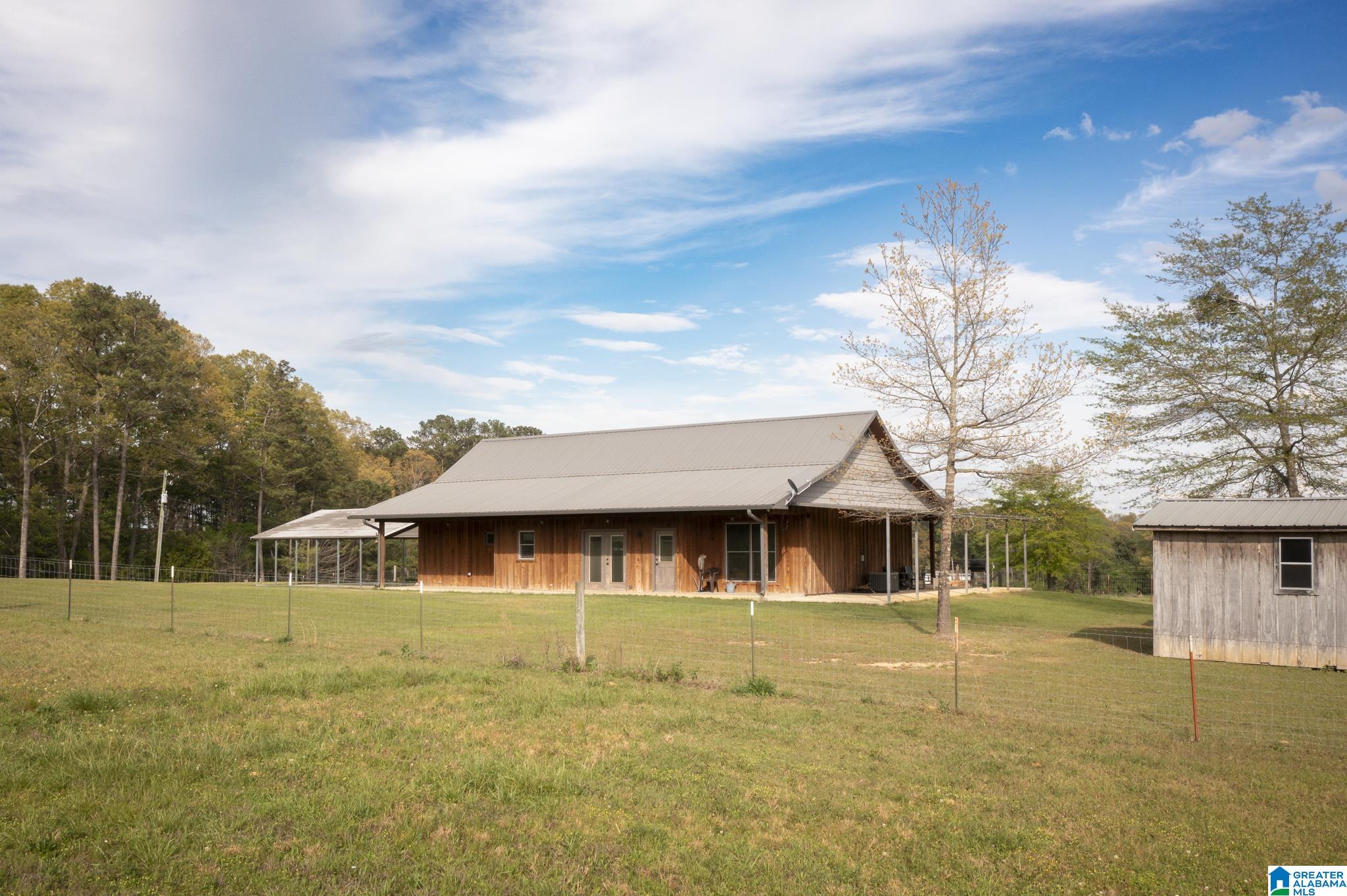 1325 Ledbetter Road Munford, AL 36268 - Photo 29 of 85