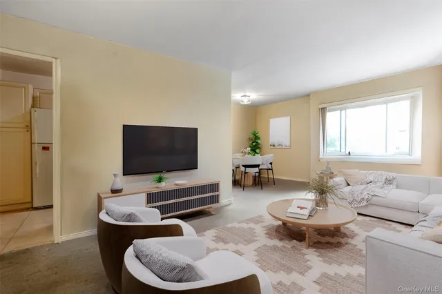$275,000 | 900 Midland Avenue, Unit 2E, Yonkers, NY 10704
