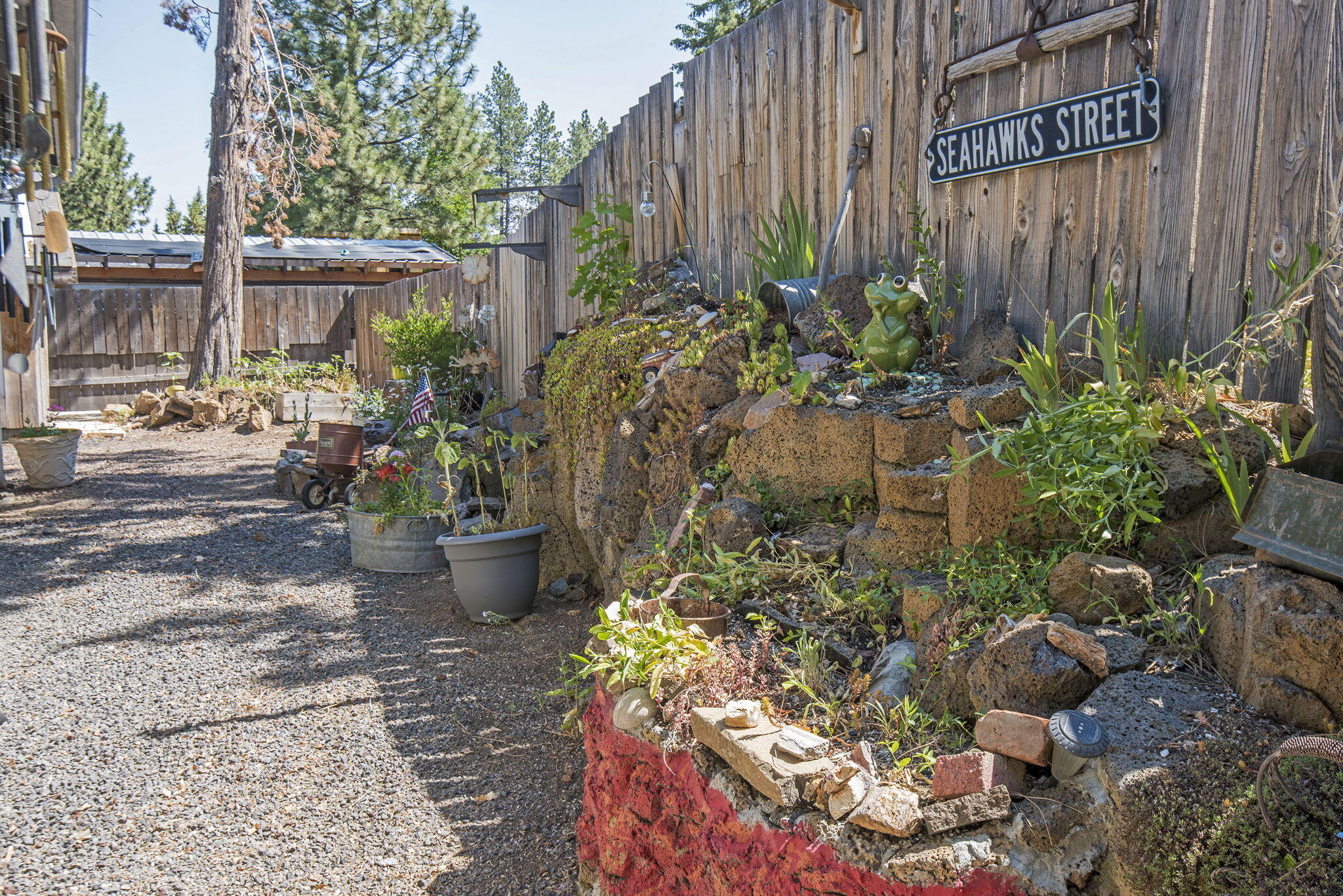61498 Southwest Blakely Road Bend, OR 97702 - Photo 22 of 25 25-web-or-mls-DSC_1737