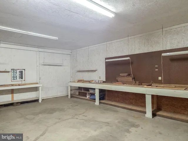 $460,000 | 11330 Boston Drive, Boston, VA 22713