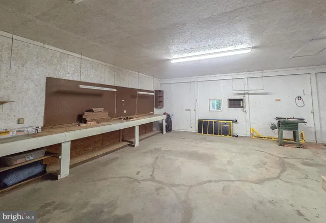 $460,000 | 11330 Boston Drive, Boston, VA 22713