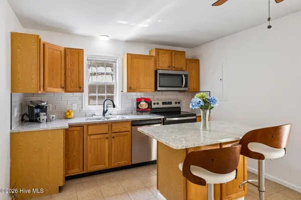 $444,900 | 3014 Little Creek Lane, Hillsborough, NC 27278