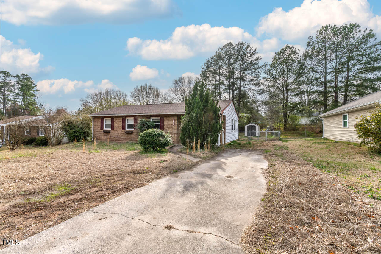 208 Lynn Road Durham, NC 27703 - Photo 17 of 24 Exterior Driveway 1
