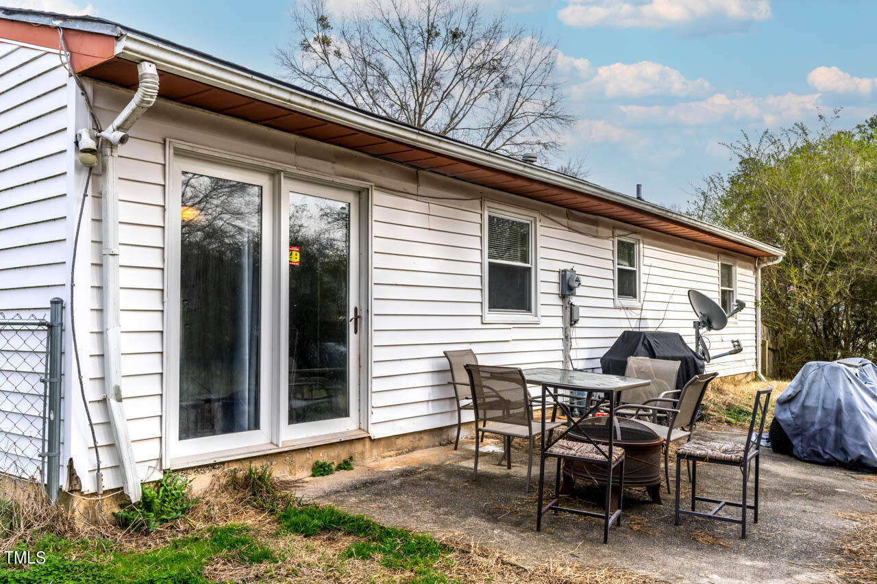 208 Lynn Road Durham, NC 27703 - Photo 23 of 24 Patio