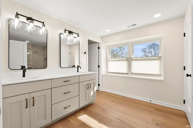 $925,000 | 11136 North 200 West, Markle, IN 46770