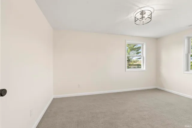 $925,000 | 11136 North 200 West, Markle, IN 46770