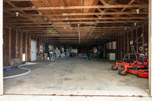 $925,000 | 11136 North 200 West, Markle, IN 46770