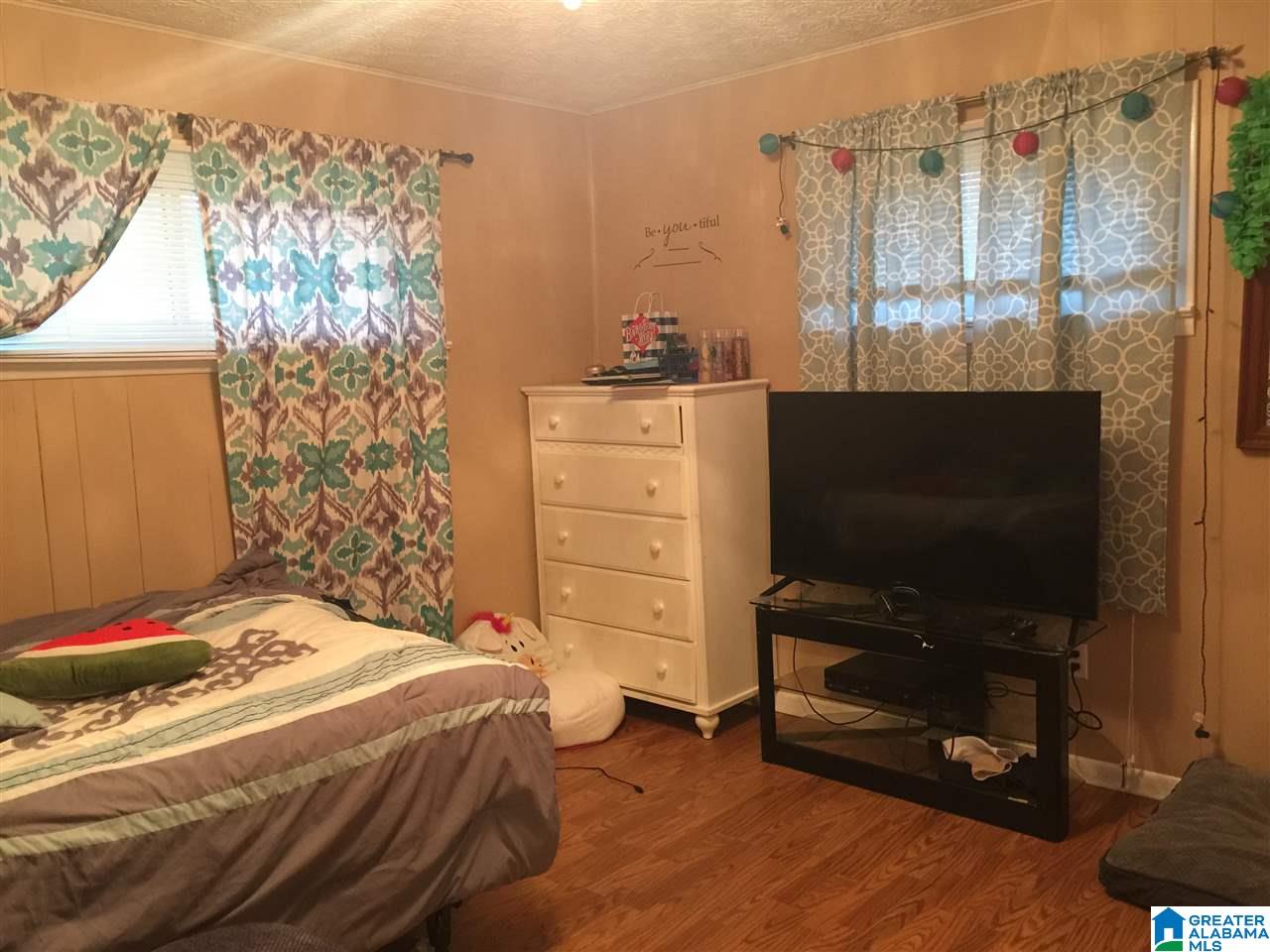 1212 3rd Street Southwest Cullman, AL 35055 - Photo 4 of 11