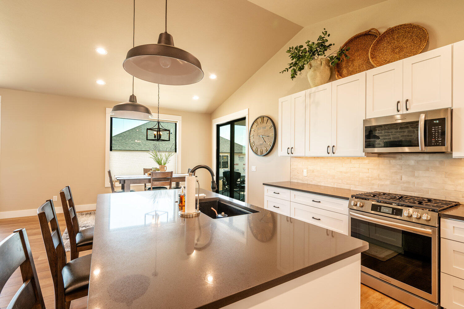 388 Legacy Road Sheridan, WY 82801 - Photo 12 of 27 013_dsc_1726-hdr-edit_288