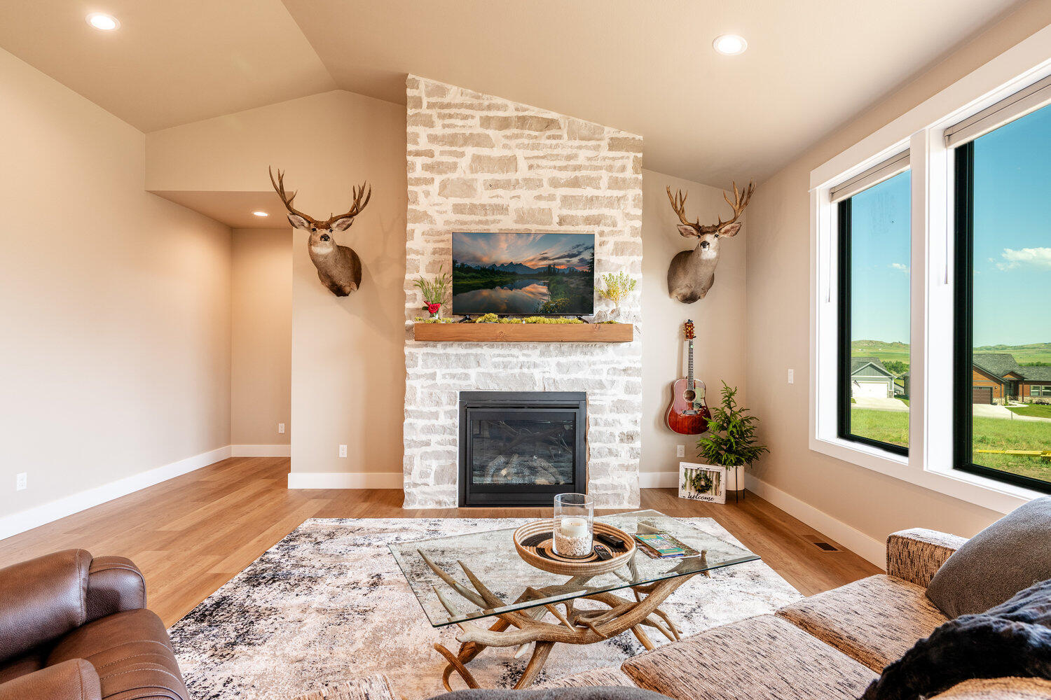 388 Legacy Road Sheridan, WY 82801 - Photo 2 of 27 24 Welcome Home