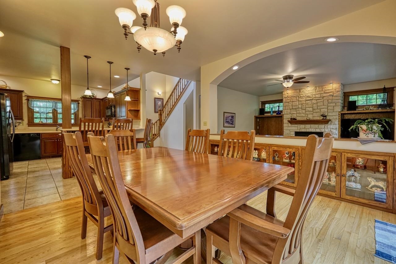 E4930 Rolling Ridge Road Spring Green, WI 53588 - Photo 18 of 58