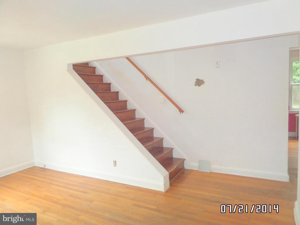 608 Cliveden Road Baltimore, MD 21208 - Photo 3 of 23 a view of entryway