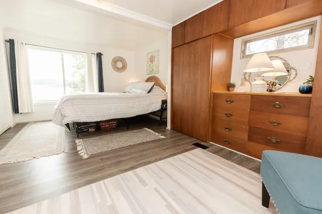 $2,300 | 81 Wilson Pond Road, Swanzey, NH 03431