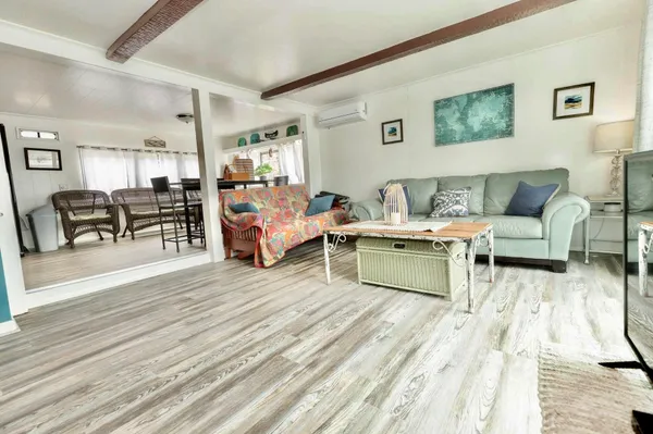 $2,300 | 81 Wilson Pond Road, Swanzey, NH 03431