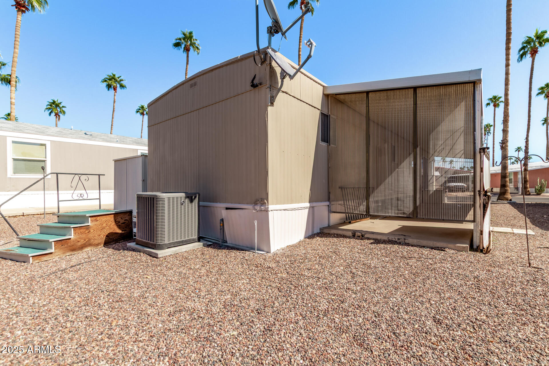 303 South Recker Road, Unit 200 Mesa, AZ 85206 - Photo 26 of 29 a house view with a outdoor space