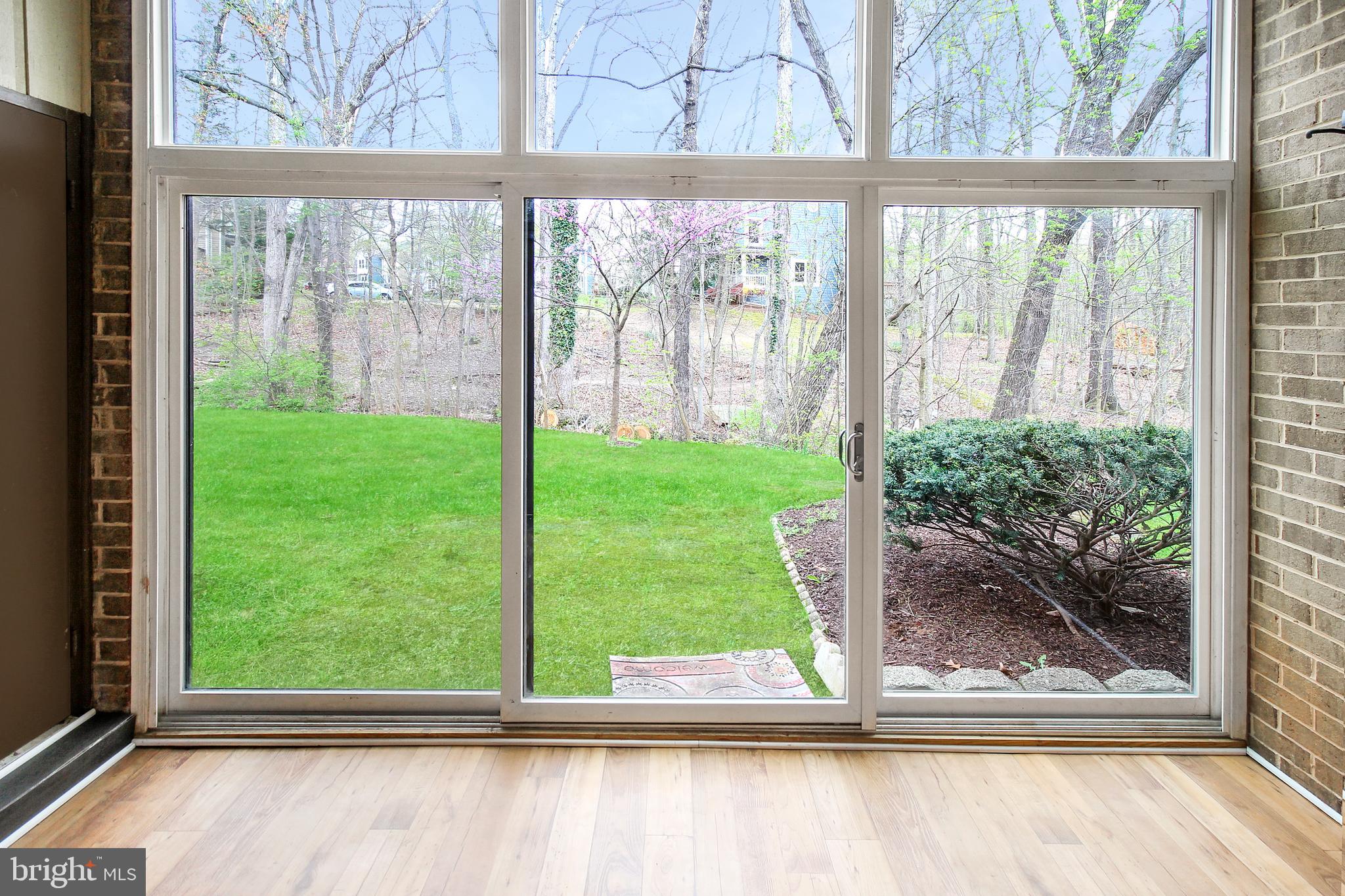 1661 Parkcrest Circle, Unit 100 Reston, VA 20190 - Photo 13 of 20