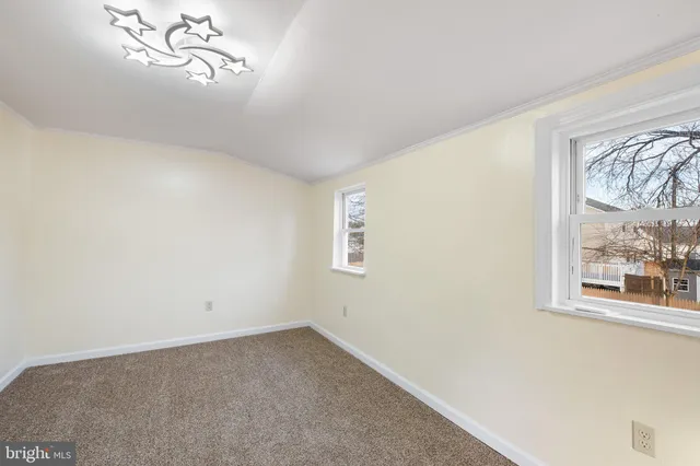 $369,000 | 203 Silview Avenue, Wilmington, DE 19804