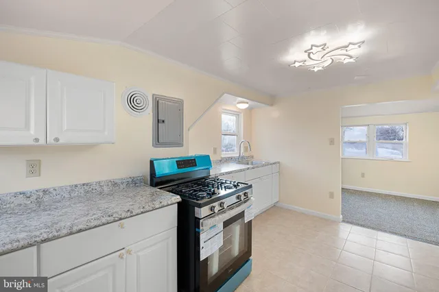 $369,000 | 203 Silview Avenue, Wilmington, DE 19804