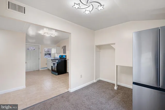 $369,000 | 203 Silview Avenue, Wilmington, DE 19804