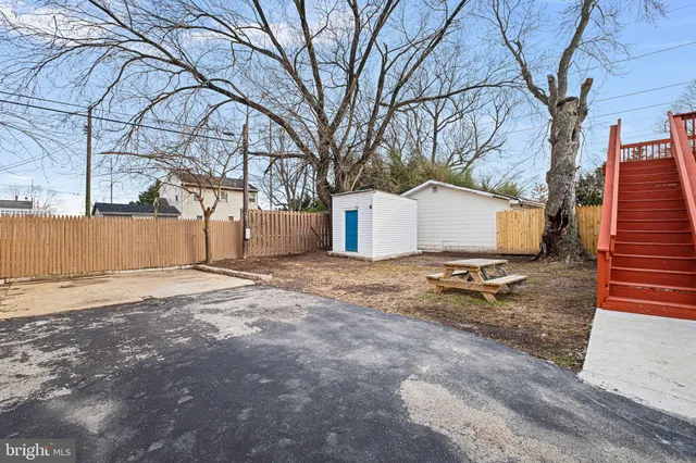 $369,000 | 203 Silview Avenue, Wilmington, DE 19804