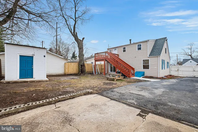 $369,000 | 203 Silview Avenue, Wilmington, DE 19804