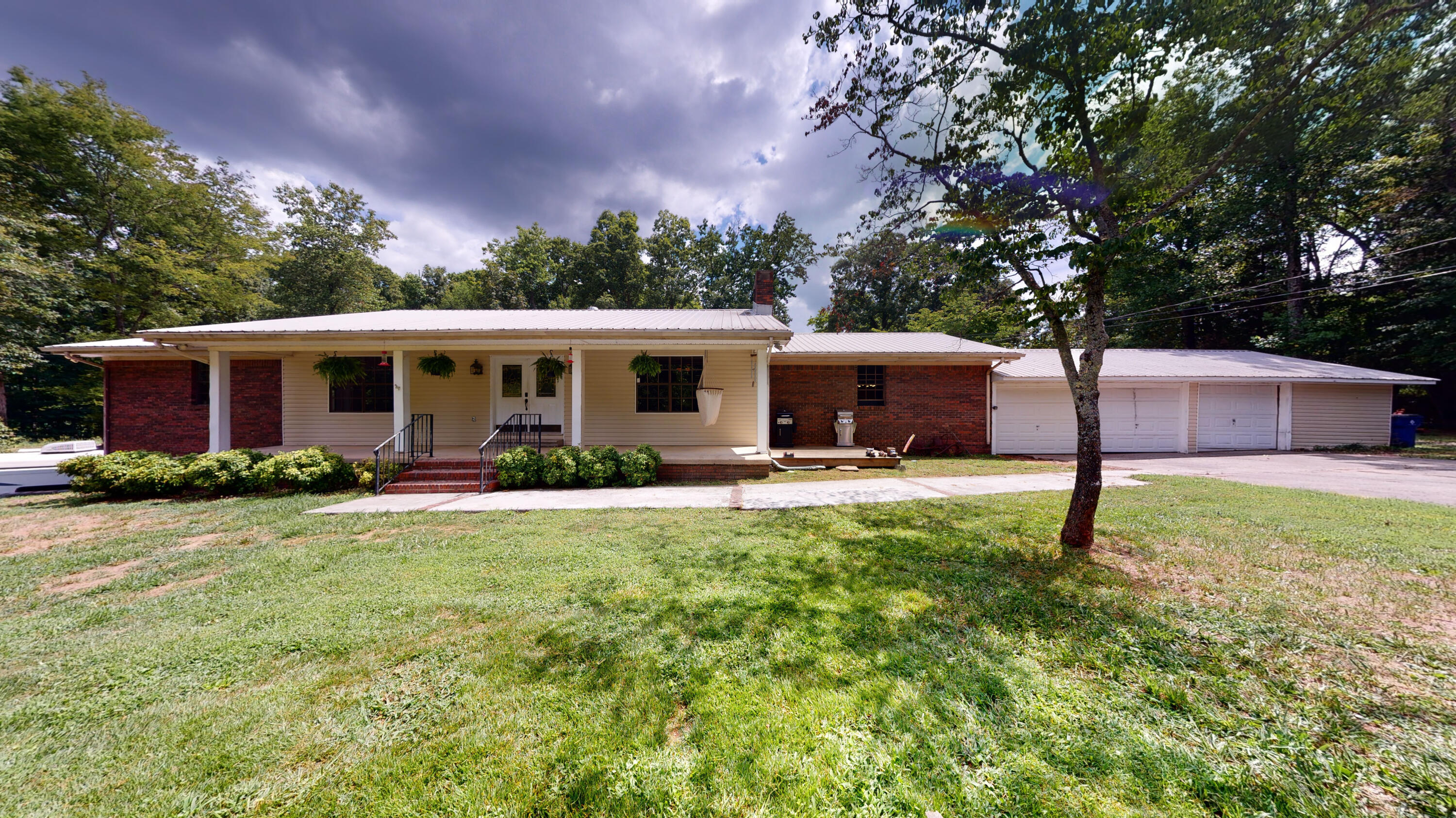 130 Moore Circle Road Charleston, TN 37310 - Photo 3 of 38 130-Moore-Circle-Rd-07282022_091446